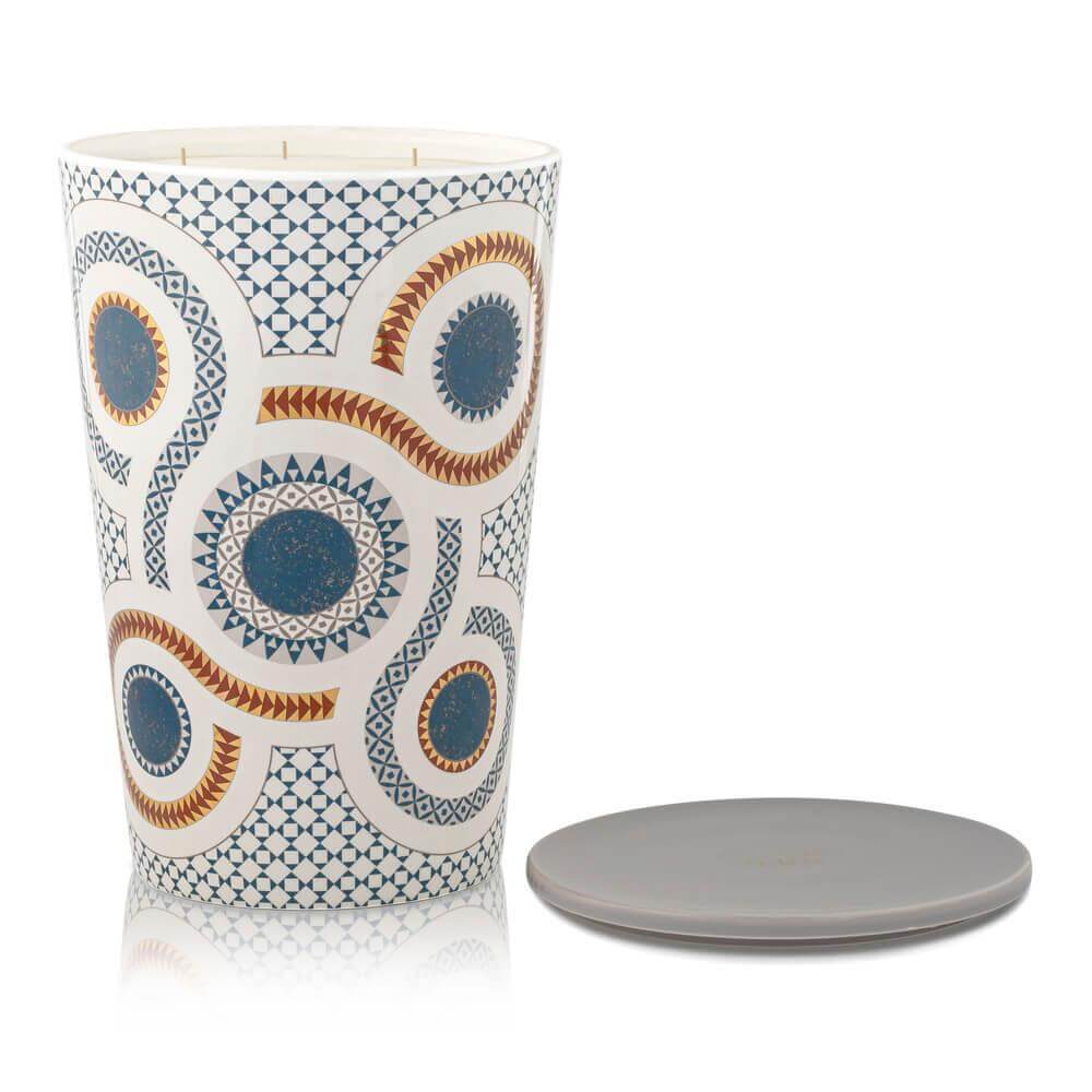 Aromatinė žvakė BASILICA | Interjero dekoras ir dovanos | SILUETI e-boutique