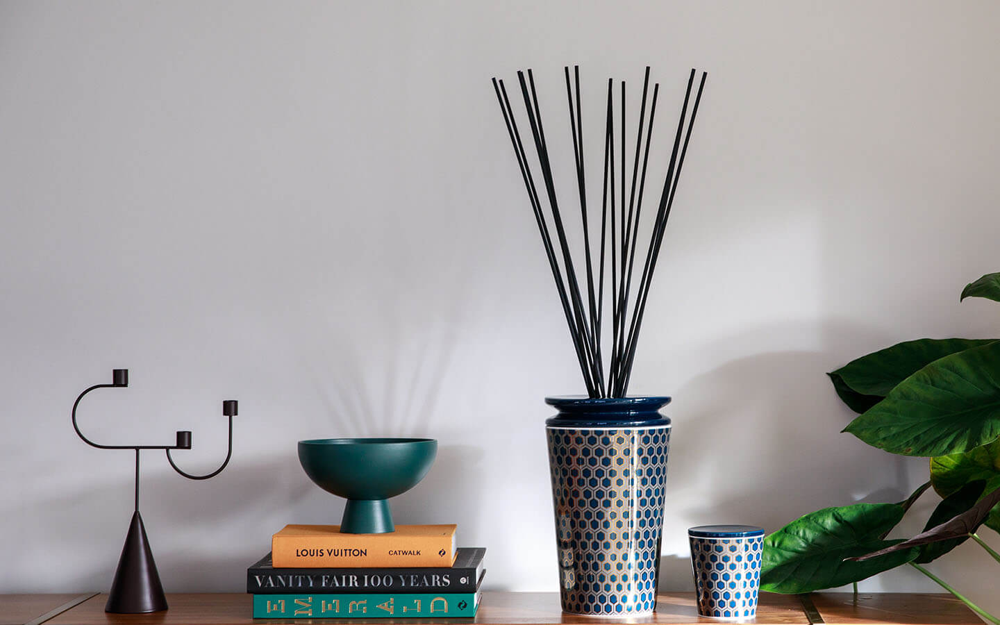 ${title} | ${vendor} | SILUETI