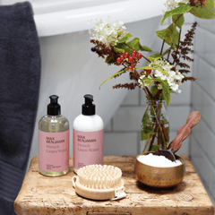 Aromatinio prausiklio ir losjono rinkinys FRENCH LINEN WATER - SILUETI e-boutique