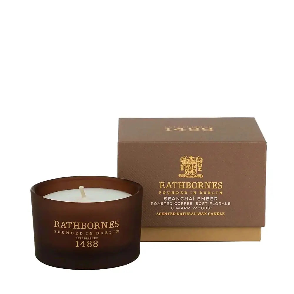 RATHBORNES Aromatinė žvakė SEANCHAÍ EMBER | Interjero dekoras ir dovanos | SILUETI e-boutique