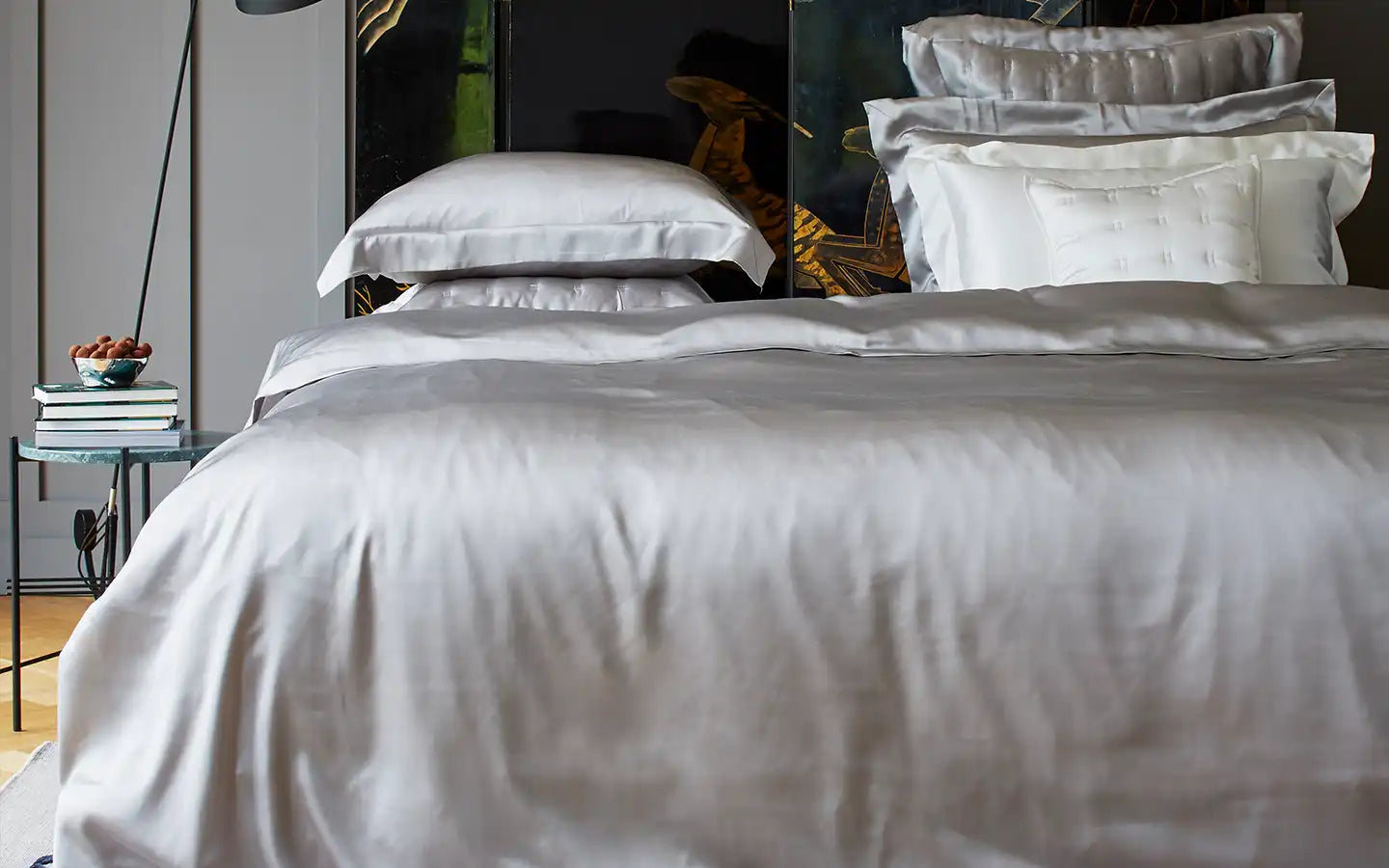 GINGERLILY Šilko patalynė SILVER GREY - SILUETI