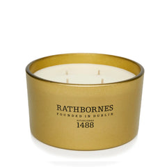 Aromatinė žvakė DUBLIN CHRISTMAS | Interjero dekoras ir dovanos | SILUETI e-boutique