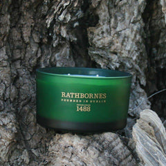 Aromatinė žvakė DUBLIN RETREAT 75 g - SILUETI