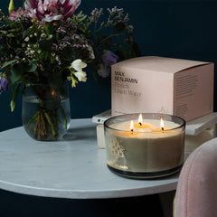 Aromatinė trijų dagčių žvakė FRENCH LINEN 560 g - SILUETI