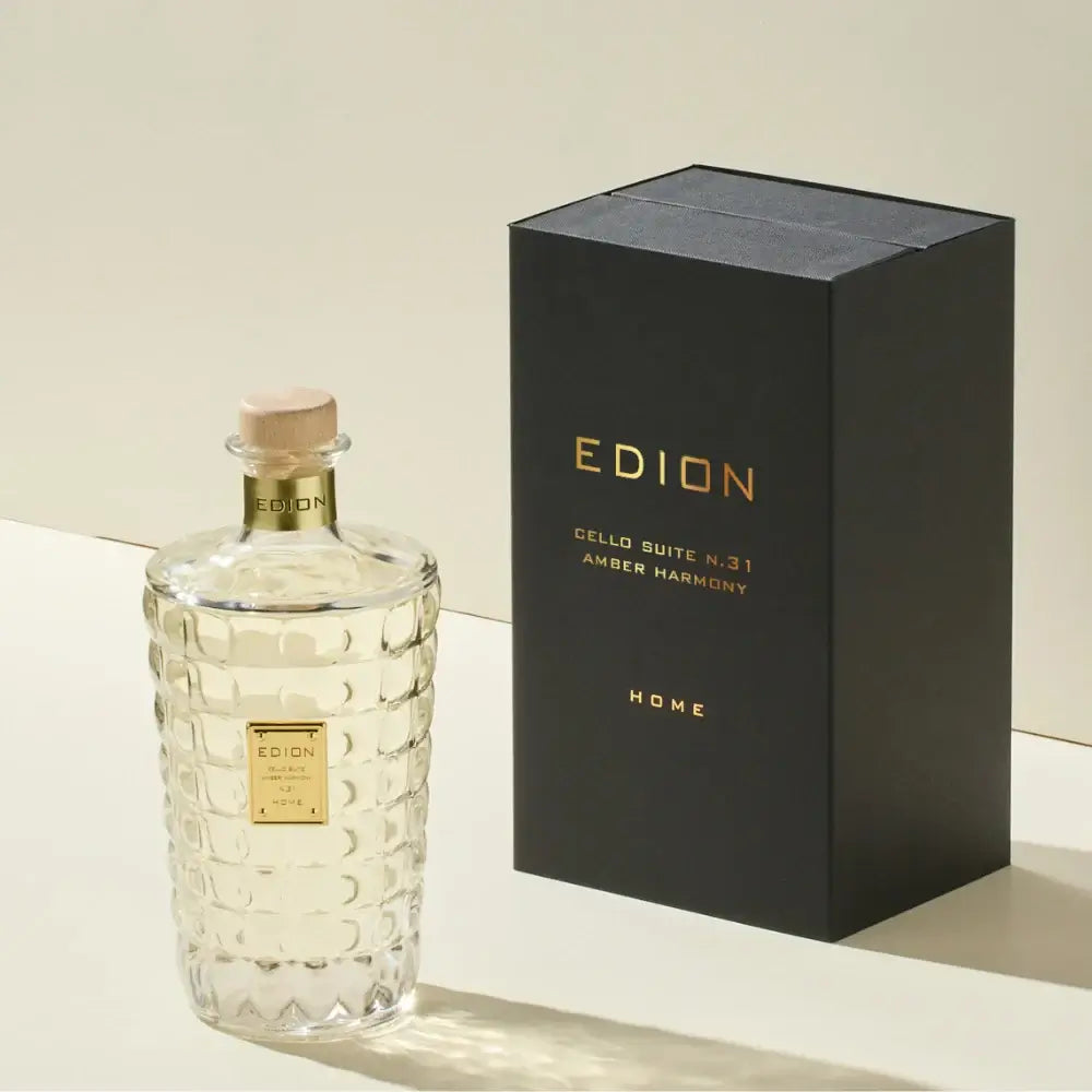Namų kvapas CELLO SUITE N. 31 AMBER HARMONY 500 ml | Interjero dekoras ir dovanos | SILUETI 