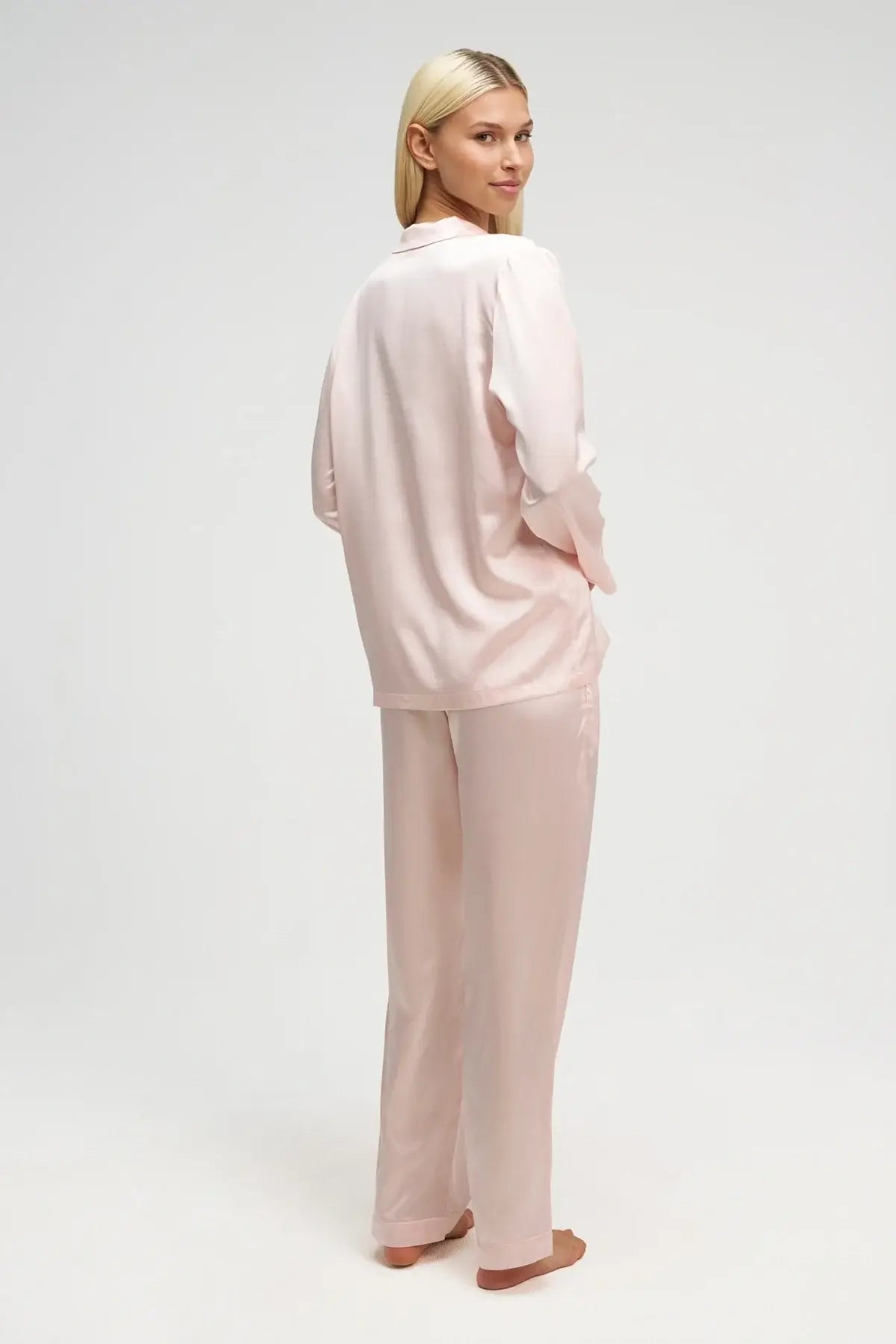 Natūralaus šilko pižama PINK | DORE & ROSE | www.SILUETI.shop
