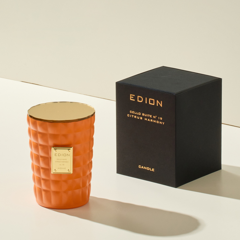 EDION FIRENZE Aromatinė žvakė CELLO SUITE N. 19 CITRUS HARMONY | Interjero dekoras ir dovanos | www.SILUETI.shop