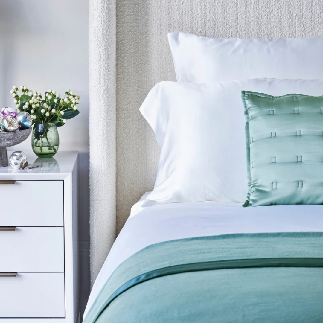 Šilko patalynė WHITE-SILUETI.shop