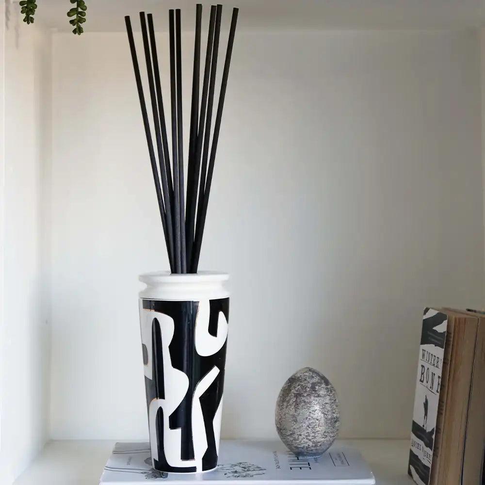 Namų kvapas KELLY HOPPEN 500 ml - SILUETI