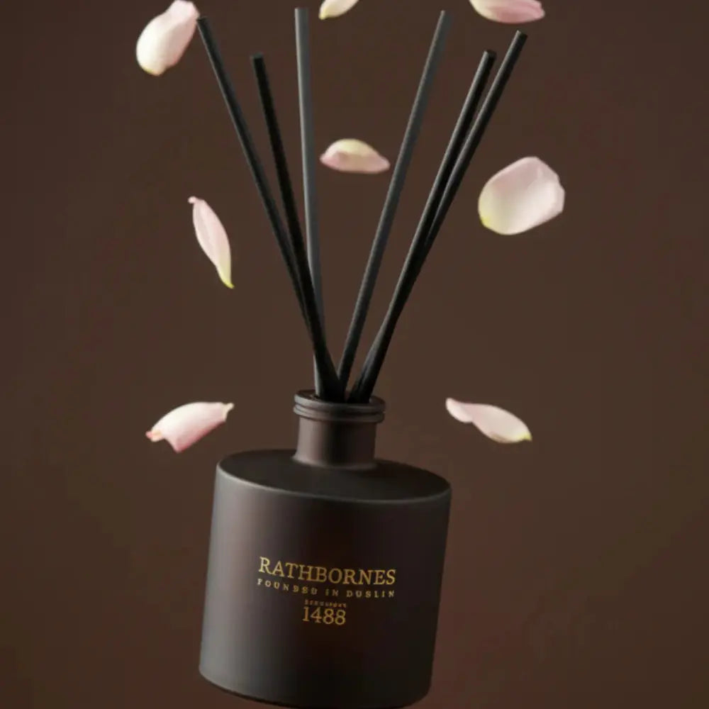 RATHBORNES 1488 Namų kvapas SEANCHAÍ EMBER | Interjero dekoras ir dovanos | SILUETI e-boutique