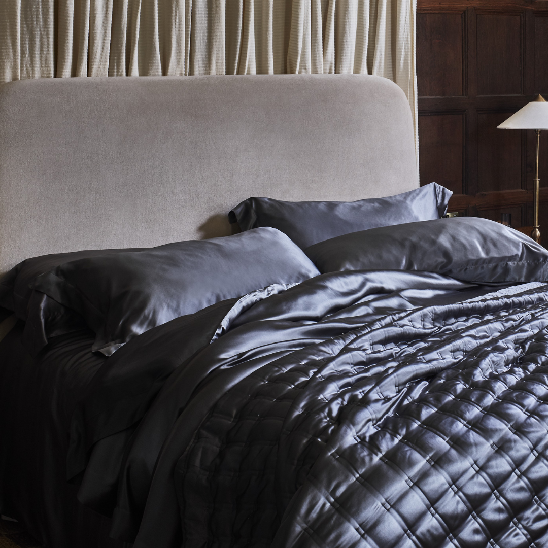 GINGERLILY Šilko patalynė CHARCOAL - SILUETI.shop