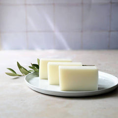 Aromatinių muilų rinkinys SOAP TRIO 3 x 100 g - SILUETI
